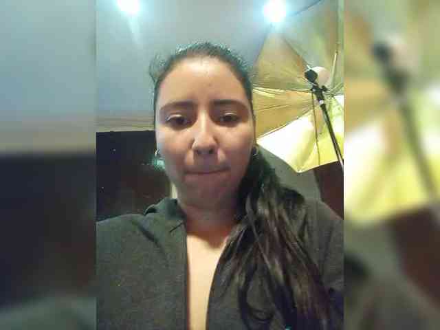 Marcela-5 webcam