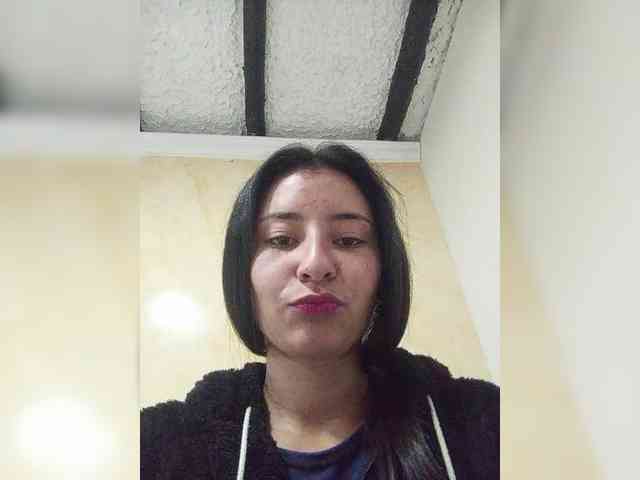 Marcela-5 webcam