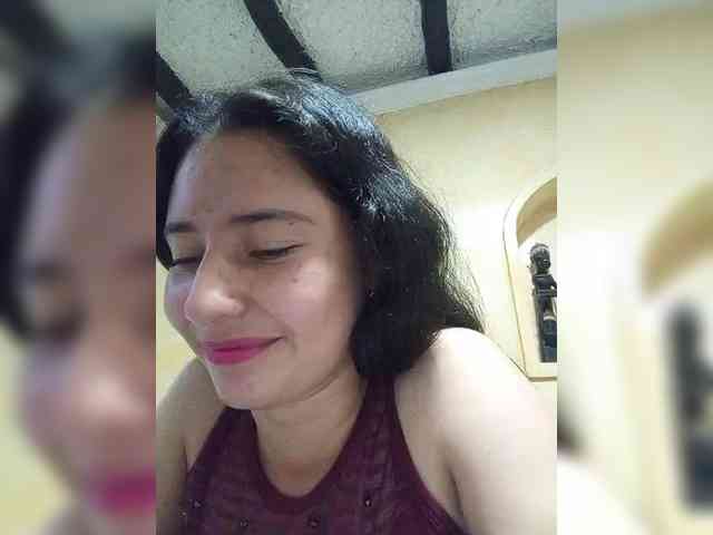 Marcela-5 webcam