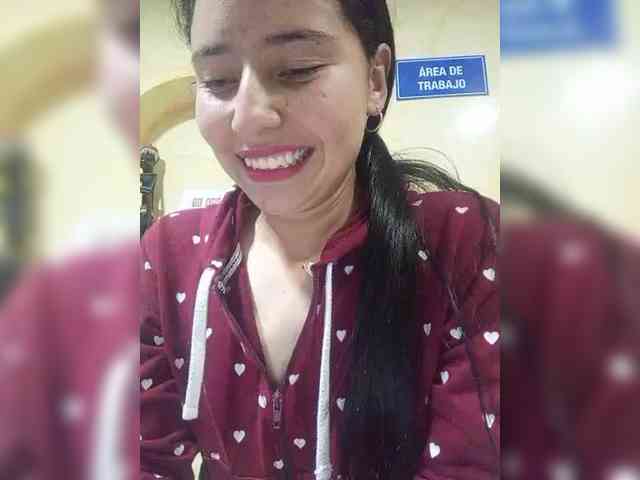 Marcela-5 webcam