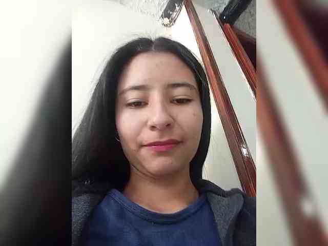 Marcela-5 webcam