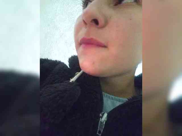 Marcela-5 webcam