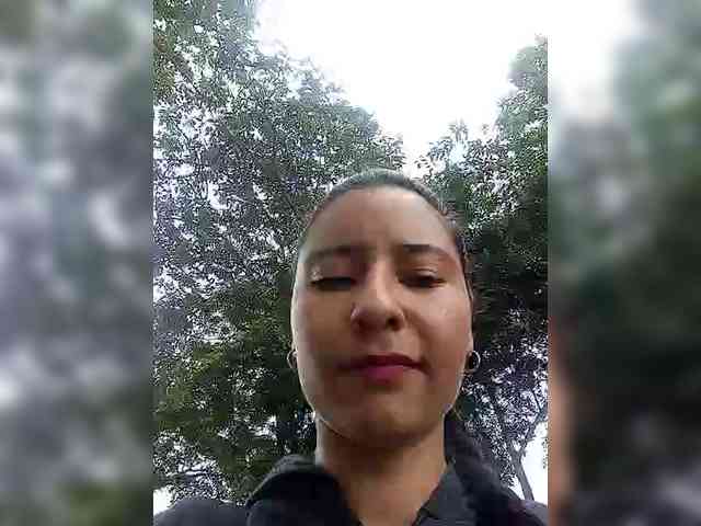 Marcela-5 webcam