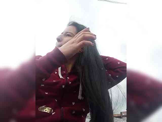 Marcela-5 webcam