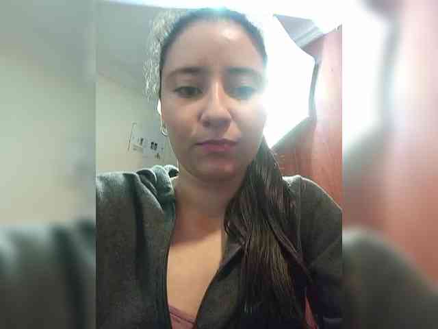 Marcela-5 webcam