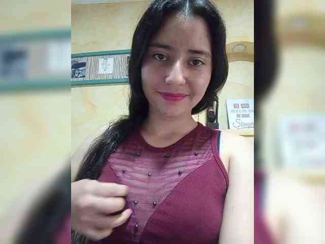 Marcela-5 webcam
