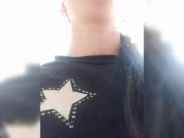 Marcela-5 webcam