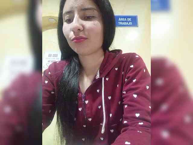 Marcela-5 webcam
