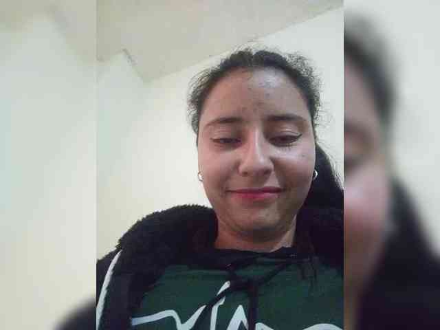 Marcela-5 webcam