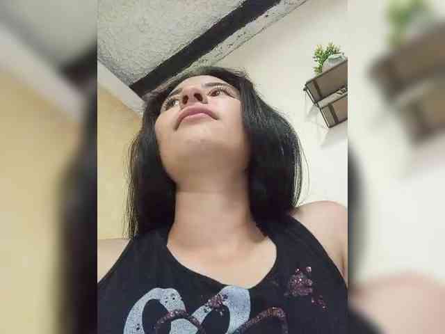 Marcela-5 webcam