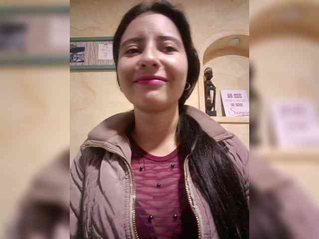 Marcela-5 webcam