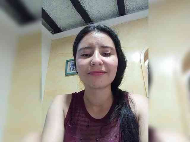 Marcela-5 webcam