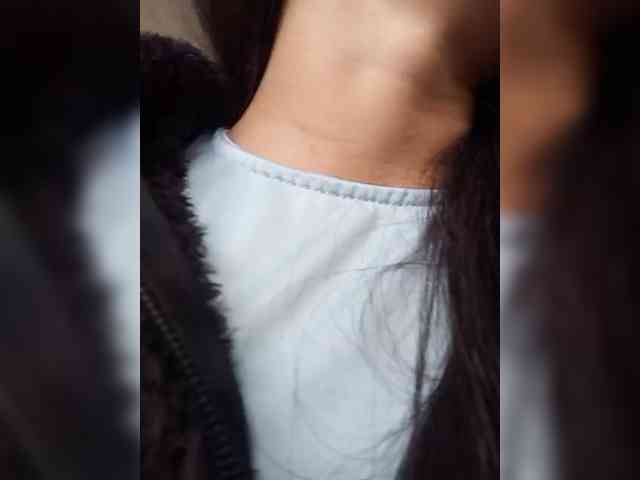 Marcela-5 webcam