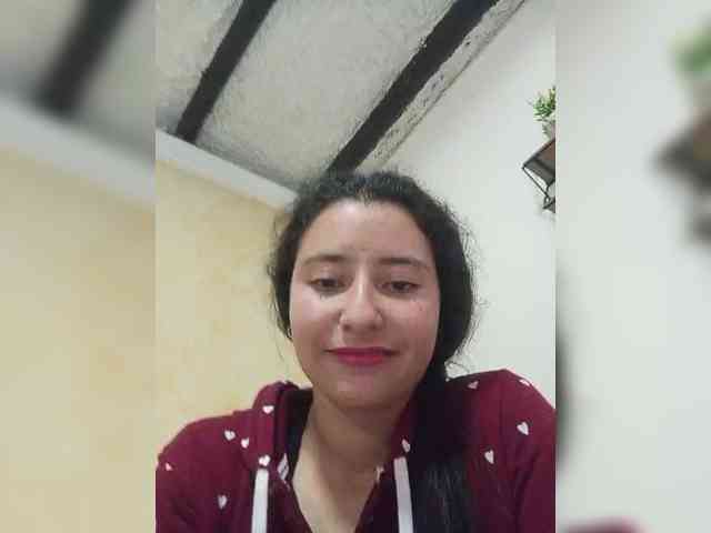 Marcela-5 webcam