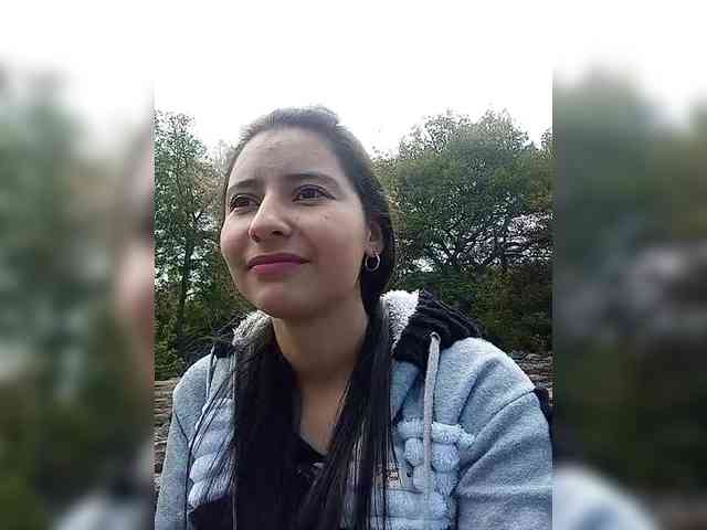 Marcela-5 webcam