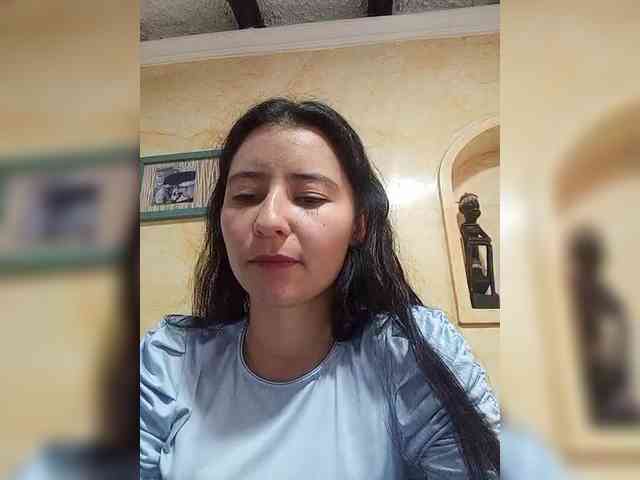Marcela-5 webcam