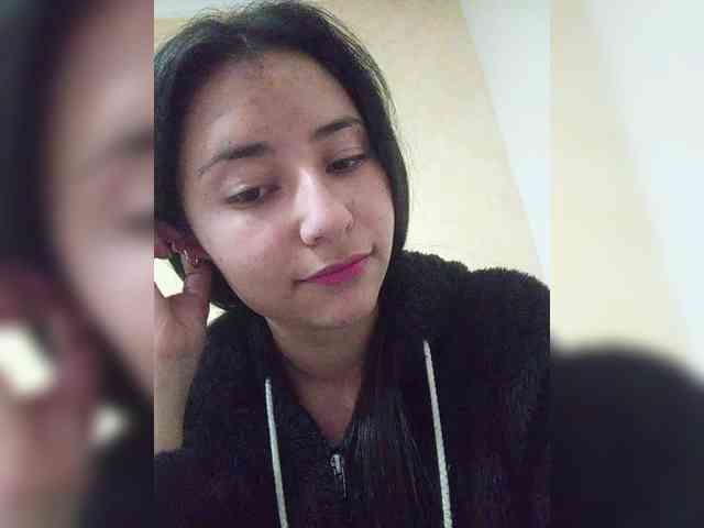 Marcela-5 webcam