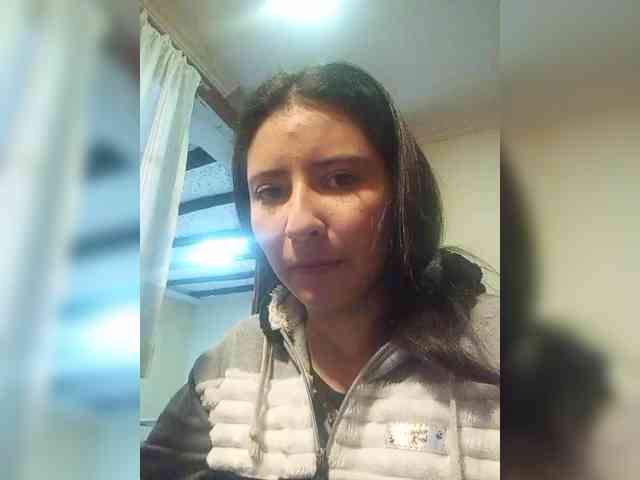 Marcela-5 webcam