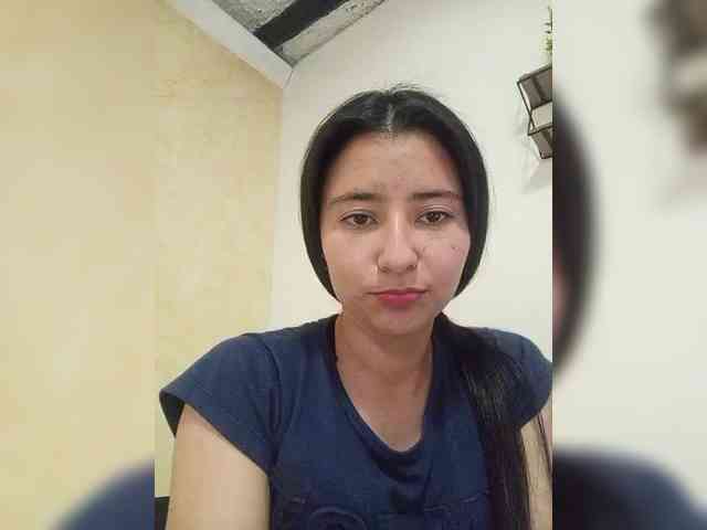 Marcela-5 webcam