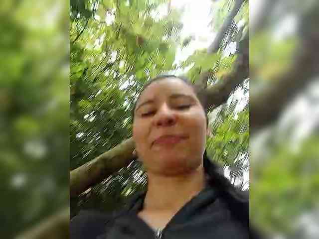 Marcela-5 webcam
