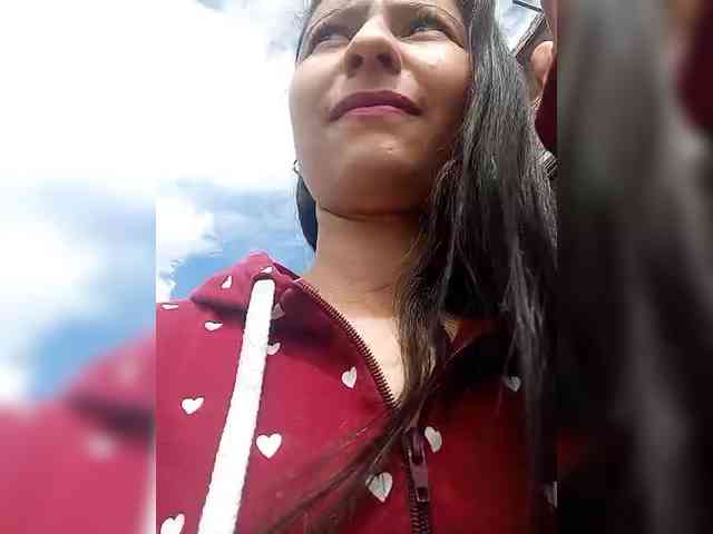 Marcela-5 webcam