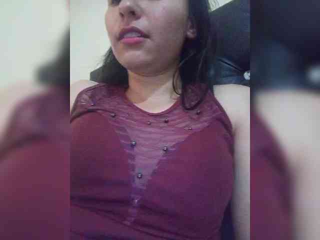 Marcela-5 webcam