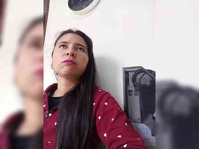 Marcela-5 webcam