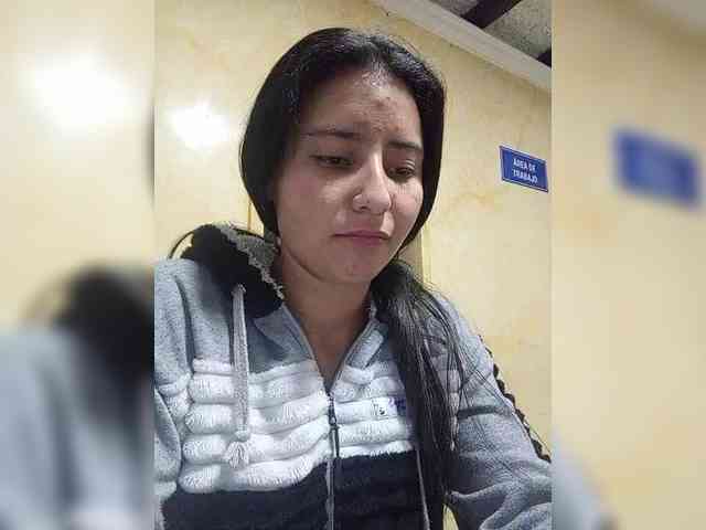 Marcela-5 webcam