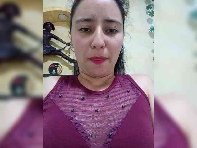 Marcela-5 webcam