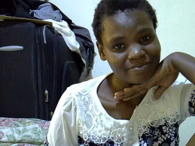 Sex chat gratuit in direct cu Cute-aliyah pe BongaCams