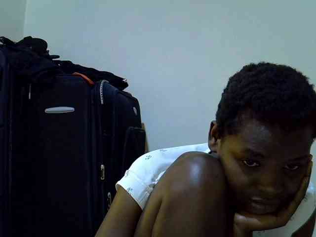 Cute-aliyah webcam