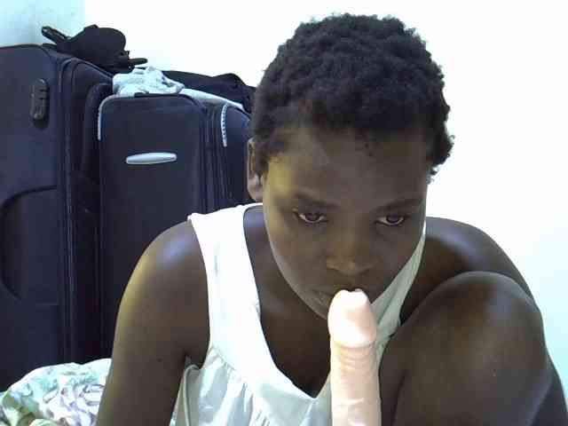 Cute-aliyah webcam