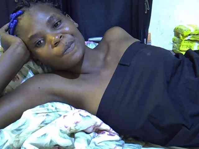 Cute-aliyah webcam