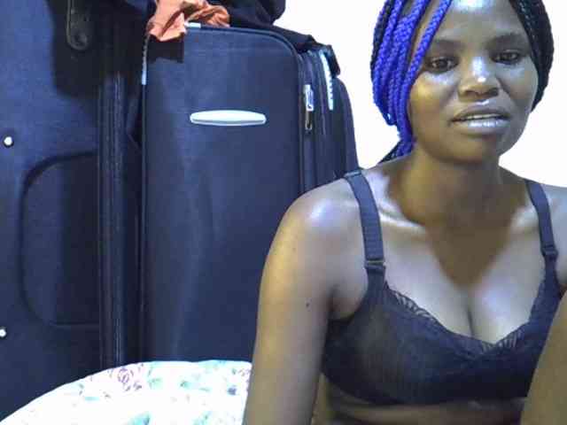Cute-aliyah webcam