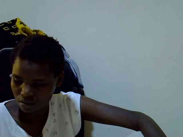 Cute-aliyah webcam