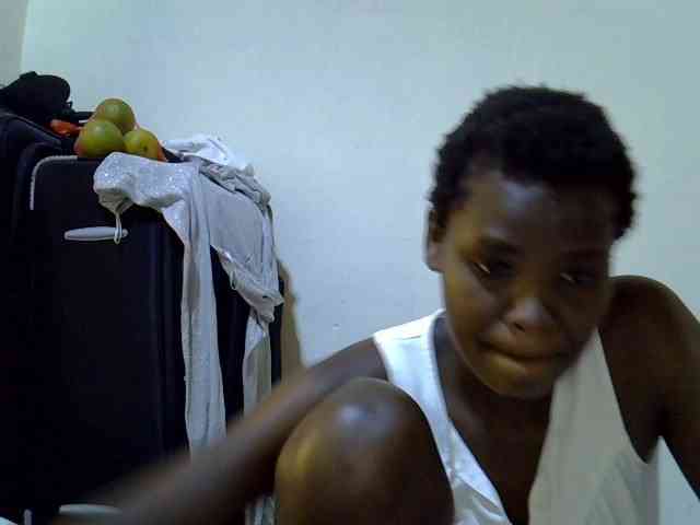 Cute-aliyah webcam