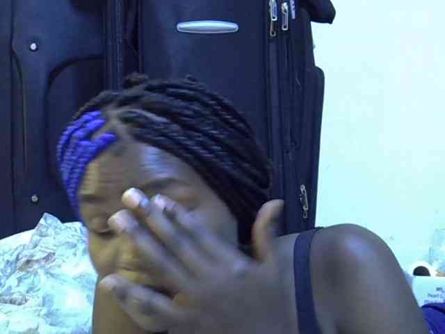 Cute-aliyah webcam