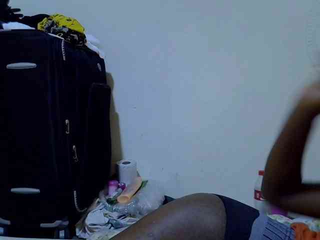 Cute-aliyah webcam