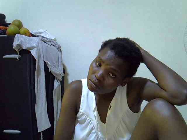 Cute-aliyah webcam