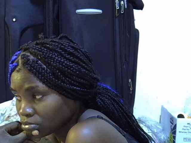Cute-aliyah webcam