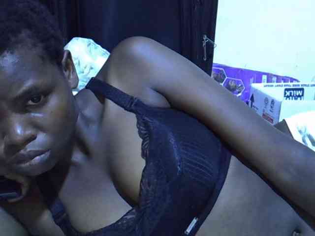 Cute-aliyah webcam