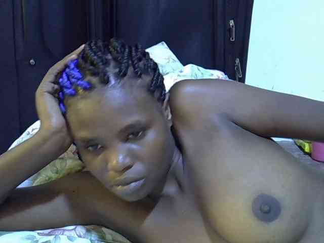 Cute-aliyah webcam