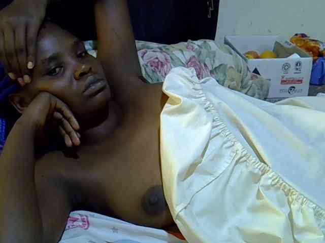 Cute-aliyah webcam