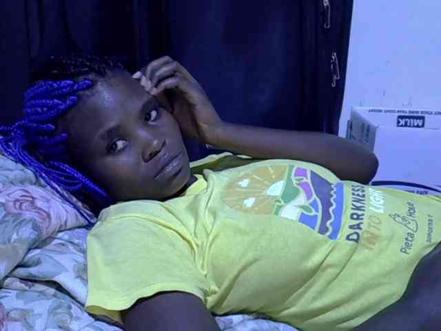 Cute-aliyah webcam
