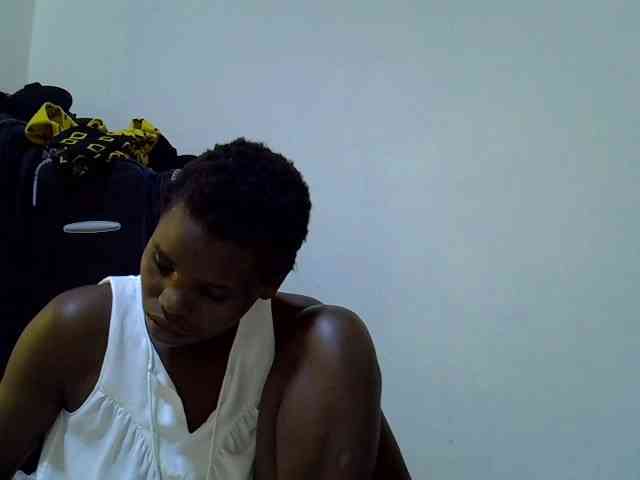 Cute-aliyah webcam