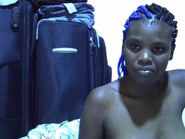 Cute-aliyah webcam