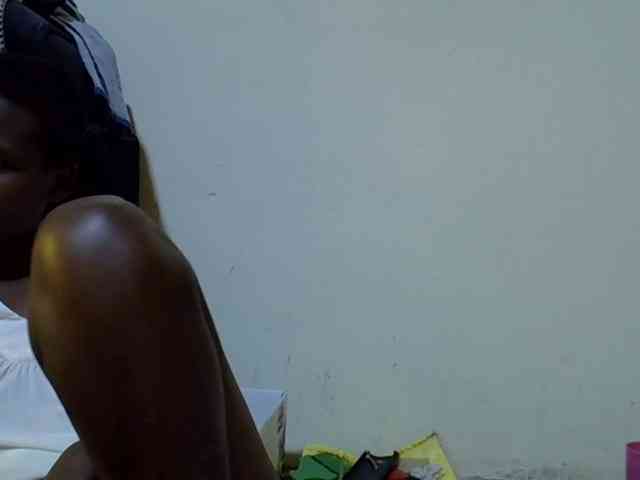 Cute-aliyah webcam