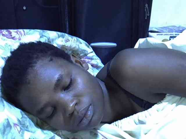 Cute-aliyah webcam