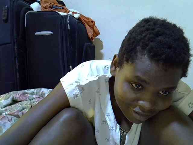Cute-aliyah webcam