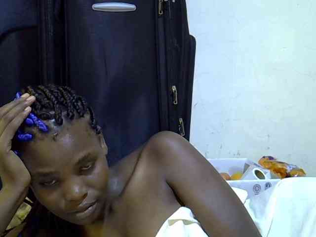 Cute-aliyah webcam